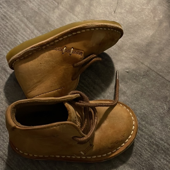 Zara baby Clarks. USED. Baby walkers, ok condition. - Picture 2 of 3